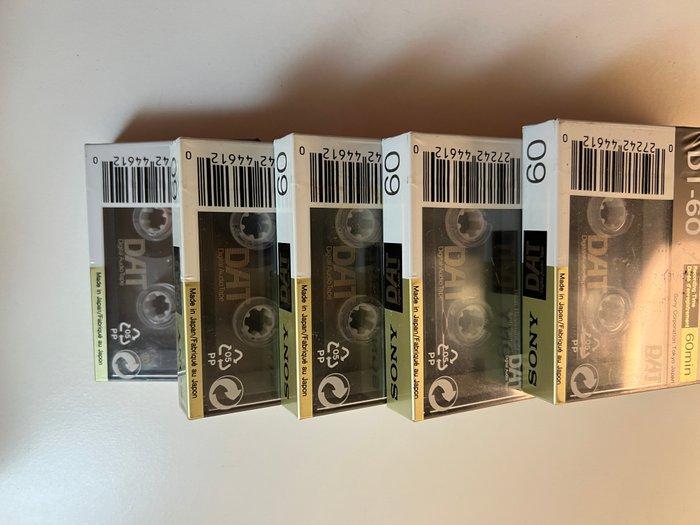 Sony - DT-60RN DAT - digital audio tape, Audio, Tv en Foto, Radio's