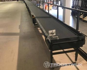 Rollenbaan electrisch Inther Group 60m x 65cm disponible aux enchères