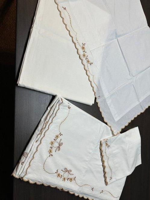Drap de lit (4) - 245 cm - 275 cm - Set de draps, Antiek en Kunst, Antiek | Tapijten, Tafelkleden en Textiel