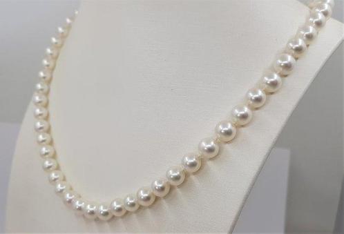 Halsketting 6x7mm Heldere Akoya parels, Handtassen en Accessoires, Kettingen