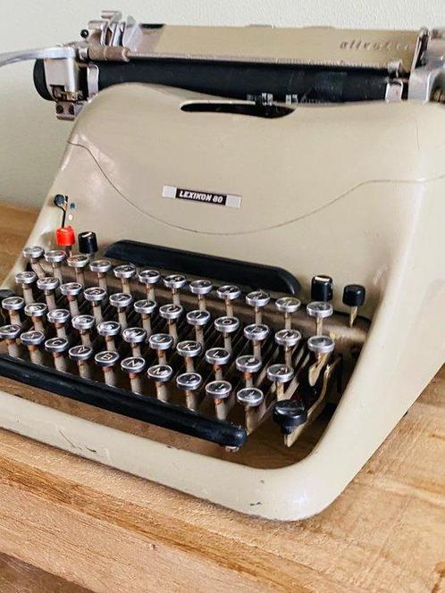 Marcello Nizzoli - Olivetti, Lexikon 80 - Machine à écrire -, Antiek en Kunst, Kunst | Designobjecten