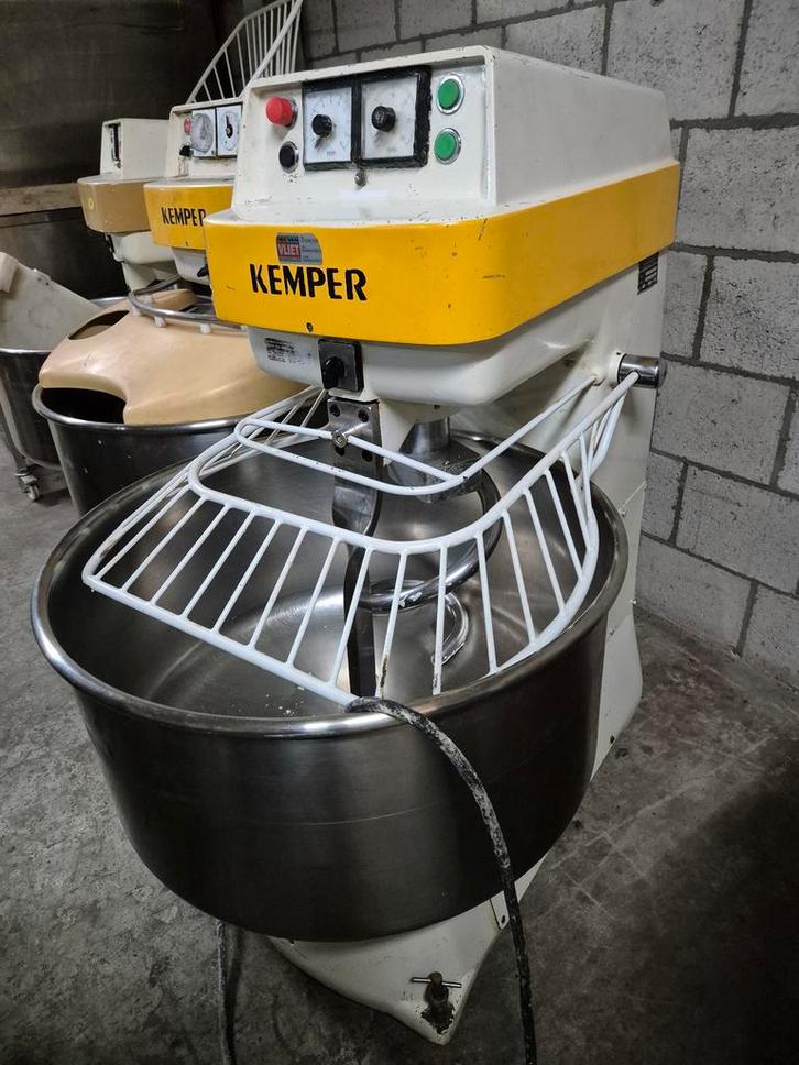Online veiling Kemper 75 kneder deegkneedmachine, Articles professionnels, Horeca | Équipement de cuisine
