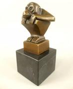 Naar Casimir BRAU - sculptuur, Squatting Monkey ART DECO -