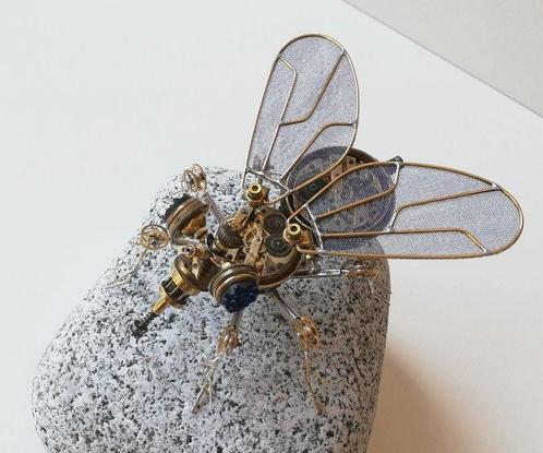Peter Szucsy - Clockwork Fly - No.014 Oren, Antiek en Kunst, Kunst | Schilderijen | Modern