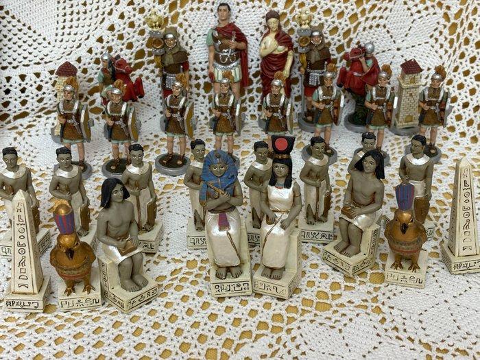 Themacollectie - Bordspellen set: 2 sets schaak, dam en, Antiek en Kunst, Curiosa en Brocante