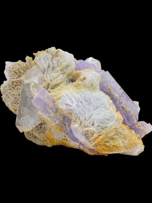 2.920 g natuurlijke kunziet, kwartsmonsterafmeting 31 mm, Verzamelen, Mineralen en Fossielen