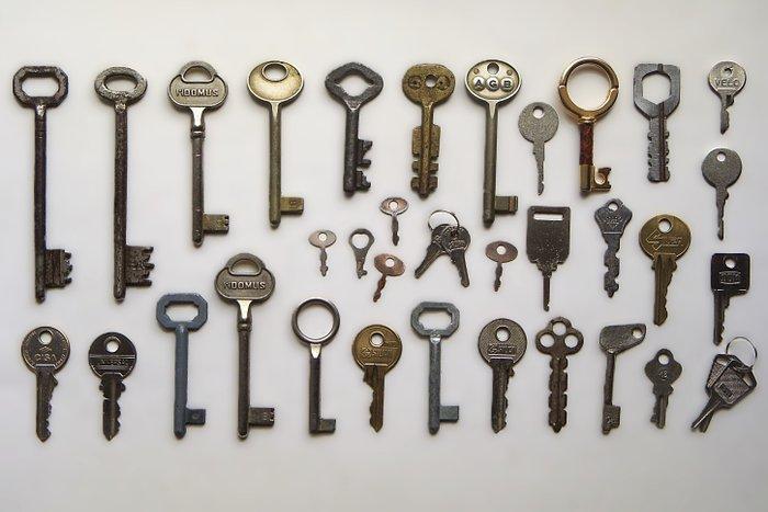 Themacollectie - Sleutels, Antiek en Kunst, Antiek | Speelgoed