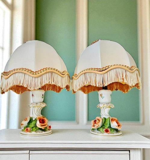 Herend (Hungary) - Lampe de table (2) - Applied Flowers -, Antiek en Kunst, Antiek | Glaswerk en Kristal