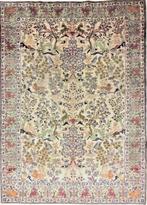Halfoude Isfahan - Vloerkleed - 320 cm - 234 cm