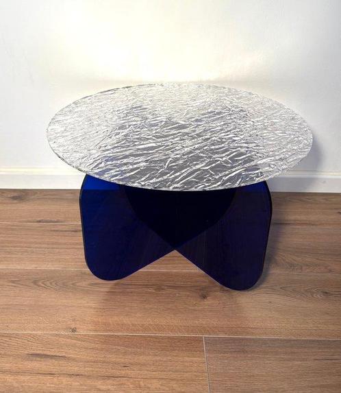 Mrn.D - Table basse - plexiglas - glace, Antiek en Kunst, Kunst | Designobjecten