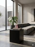 Non sono ancora cenere, Antiek en Kunst