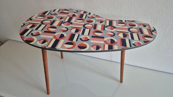 Bijzettafel - Hout - Nierentafel in retrostijl, Antiek en Kunst, Kunst | Designobjecten