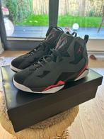 Jordan - Veterschoenen - Maat: EU 43, Nieuw