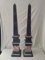 sculptuur, Importante coppia di obelischi in marmo e granito, Antiek en Kunst