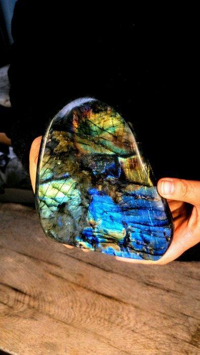 Labradorite Couleurs de paysage bleu + or - Forme libre -, Verzamelen, Mineralen en Fossielen