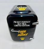 Vanessa Fodera (1981) - TIME IS MONEY - FRIDGE, Antiek en Kunst