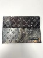 Louis Vuitton - Alpha Pochette - Monogram Galaxy Black