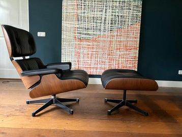 Vitra - Charles Eames - Fauteuil avec repose-pied - Chaise beschikbaar voor biedingen