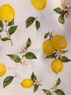 Elegante stofstijl Country house met citroenen en