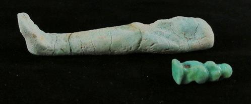 Oud-Egyptisch Faience Shabti & Amulet - 63 mm (Zonder, Antiek en Kunst, Antiek | Overige Antiek