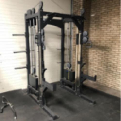 Gymfit squat rack/dual adjustable pulley | multi functioneel, Sports & Fitness, Appareils de fitness, Envoi