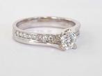 Verlovingsring - 18 karaat Witgoud - 0.64ct. tw. Diamant