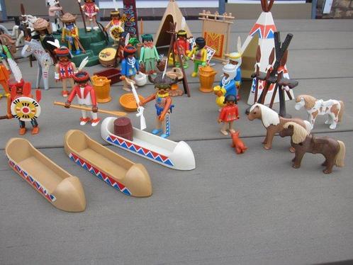 Playmobil - Playmobil indianen Kamp met berg (Diorama) 2 -, Antiek en Kunst, Antiek | Overige Antiek