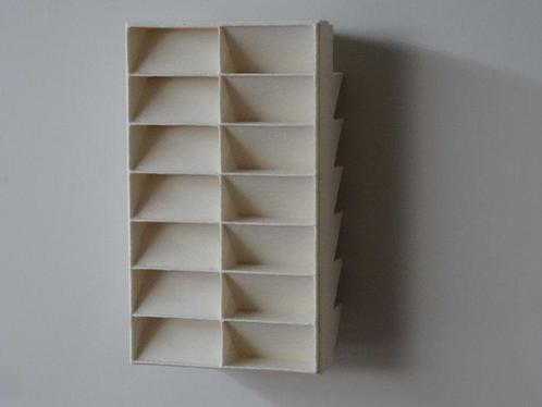 Hans Meeuwsen - 2025 - 16 wit minimalistisch wandrelief, Antiek en Kunst, Kunst | Schilderijen | Modern