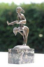 Milo (1910-1978) - Sculpture, spelende kinderen haasje over, Antiek en Kunst