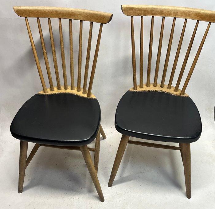 Eetkamerstoel - Hout - Set van vier scandinavische stoelen, Antiek en Kunst, Kunst | Designobjecten