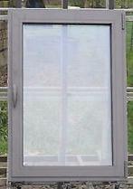 aluminium raam , chassis van 83 x 122  ombergrijs, Doe-het-zelf en Bouw, 75 tot 150 cm, Raamkozijn, Ophalen of Verzenden, Inclusief glas