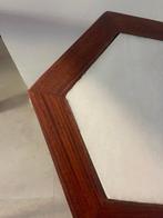 20e eeuw houten gesneden displaystand