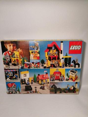 Lego Set - Legoland - Lego Legoland 1592 Town Square -