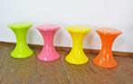 Kruk - Plastic - Vier vintage krukken, Antiek en Kunst