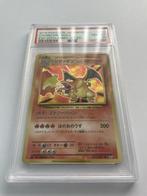 Pokémon - 1 Graded card - Dracaufeu 011/087 Foil, Première