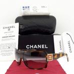 Chanel - Tortoise Shell Square with Chanel Logo & Swarovski, Bijoux, Sacs & Beauté