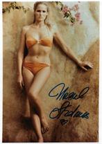 Ursula Andress - Autographed Photo Honey ryder in Dr No