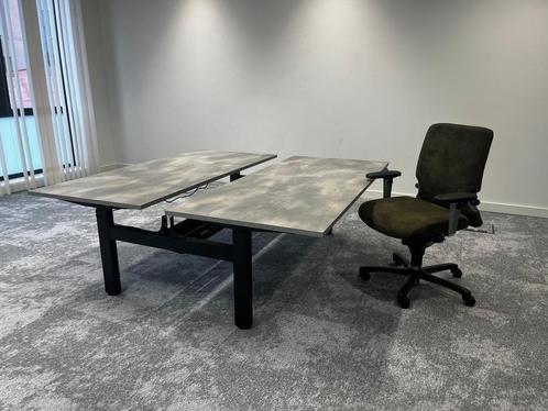 Nieuwe Duo Werkplek, Inclusief 5 Jaar Garantie - Betonlook, Huis en Inrichting, Bureaus, Stabureau, Nieuw, Elektrisch, In hoogte verstelbaar
