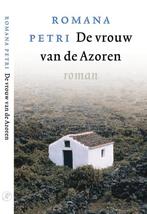 De vrouw van de Azoren 9789029536578 R. Petri, Boeken, Verzenden, Zo goed als nieuw, R. Petri
