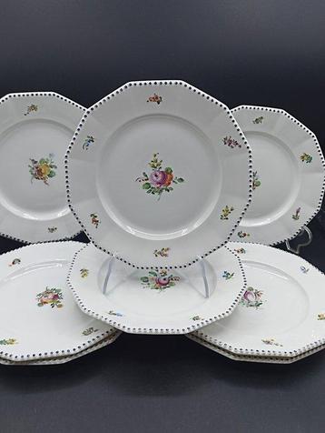 Nymphenburg - Assiette de service (8) - Perl - Porcelaine