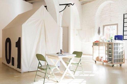 Emmy Polkamp - Pop-up hotel | To Many Places, Antiek en Kunst, Kunst | Designobjecten