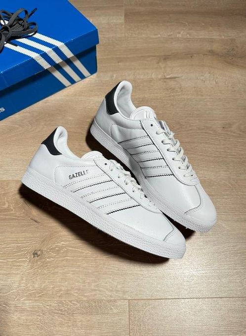Adidas - Sneakers - Taille : EU 40.5 - Neuf avec étiquette, Kleding | Heren, Schoenen