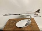 Concorde op statief - Avion miniature - Acier poli chromé.