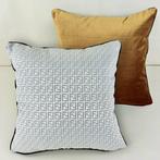 New pair of cushions made with Fendi Casa fabric - Kussen