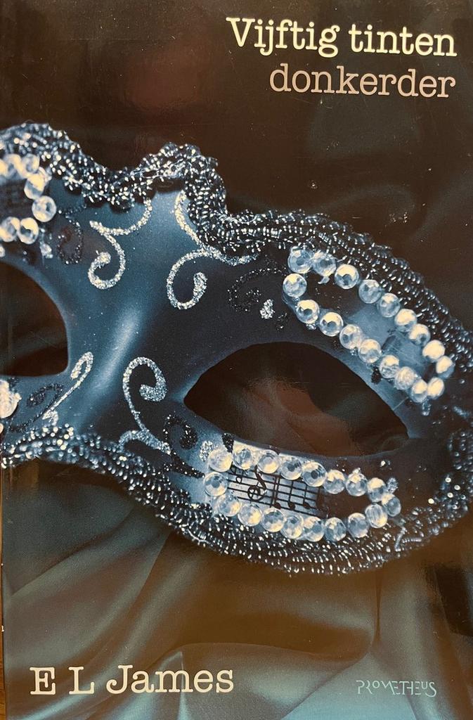 Vijftig tinten donkerder 9789044627206 E.L. James, Boeken, Literatuur, Gelezen, Verzenden