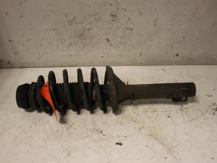 Schokdemperpoot rechts-voor Volkswagen Golf O129821, Auto-onderdelen, Ophanging en Onderstel