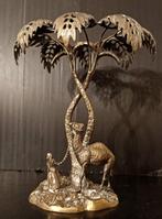sculptuur, Beduino con cammello sotto le palme - 27 cm -