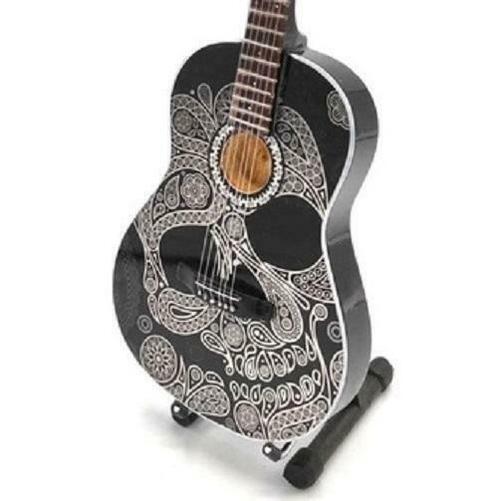 Miniatuur Sugar Skull gitaar met gratis standaard, Verzamelen, Muziek, Artiesten en Beroemdheden, Pop, Beeldje of Miniatuur, Nieuw
