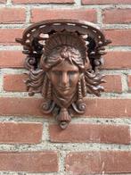 Decoratief ornament - Gietijzeren console - Europa, Antiek en Kunst