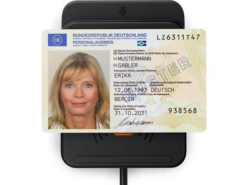 Veiling - CSL - ID-kaartlezer met NFC SB - Windows 11, Computers en Software, Geheugenkaartlezers